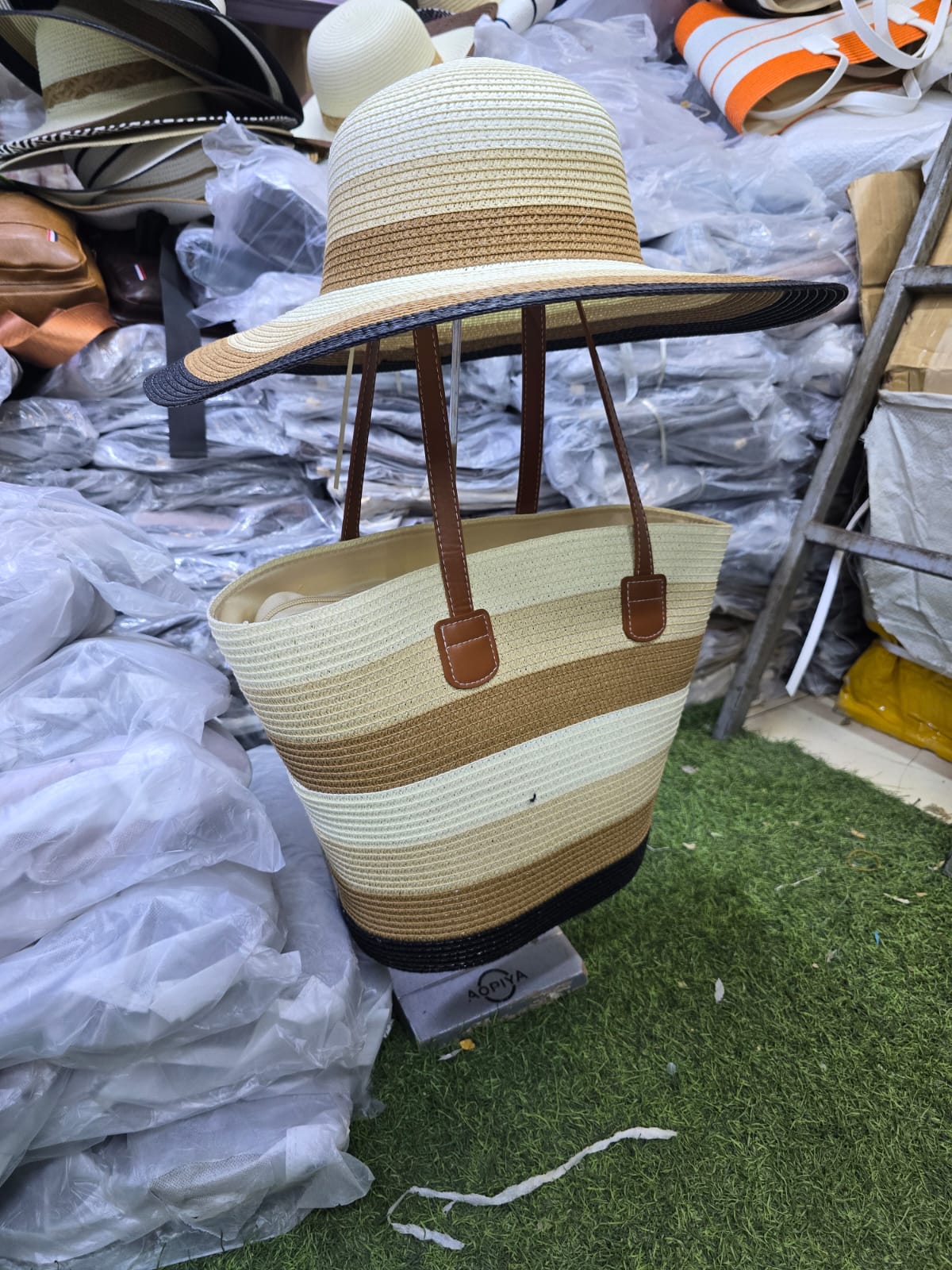 Women's Summer Straw Beach Tote Bag with Matching Wide Brim Sun Hat – Elegant Green & White Woven Handbag Set, Large Capacity Vacation Tote for Beach, Travel, Shopping & Holiday Fashion