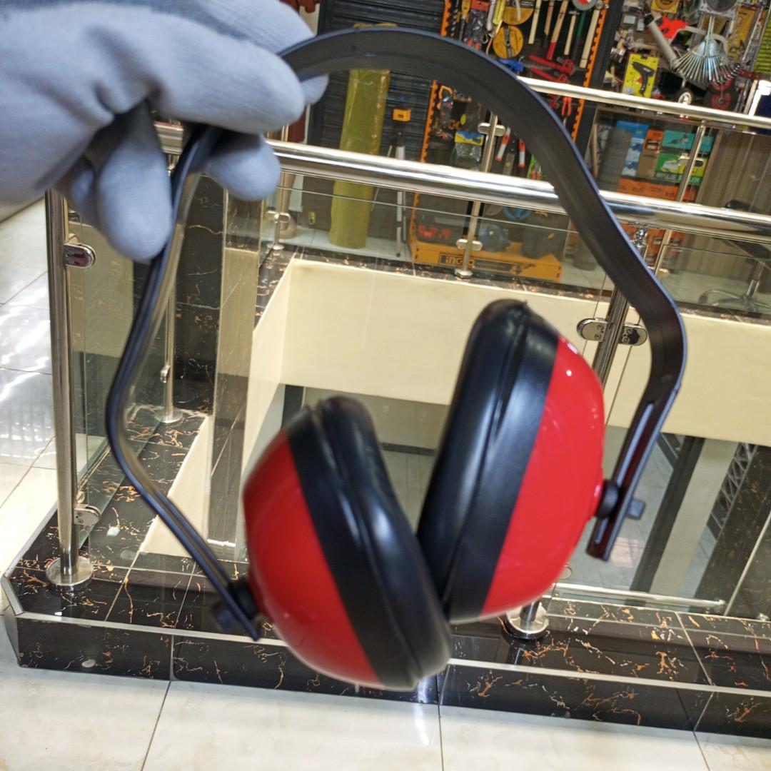 Ear muffs