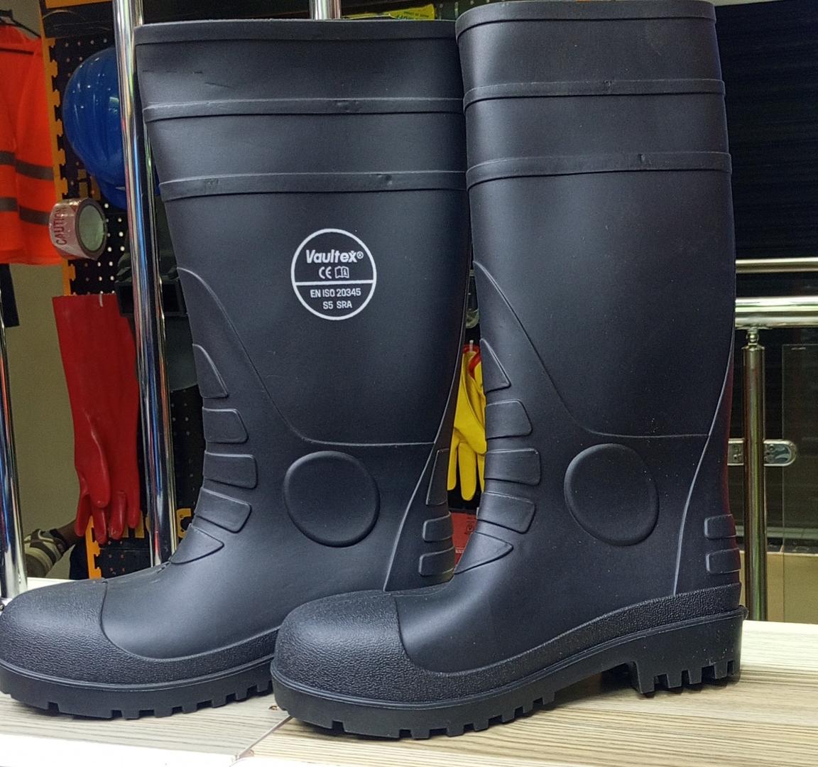 Vaultex Steel Toe Gumboots are certified to EN ISO 20345 safety standards..