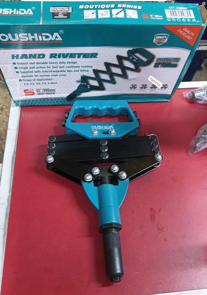 🛠️🔥 HEAVY DUTY HAND RIVETER ON OFFER 🔥🛠️MAKE YOUR METALWORK, REPAIRS & DIY PROJECTS EASIER WITH THIS POWERFUL HEAVY DUTY HAND RIVETER! 💪✨ DESIGNED FOR STRONG, FAST & PROFESSIONAL RIVETING, THIS