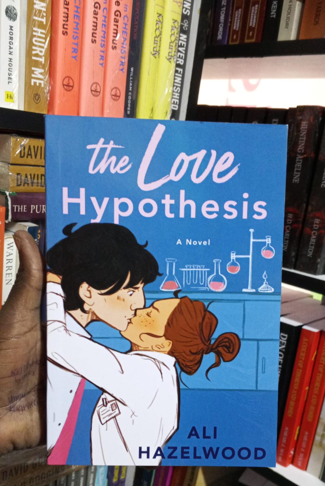 The Love Hypothesis by Ali Hazelwood – Bestselling Contemporary Romance Novel, Enemies-to-Lovers Style Love Story, Women's Fiction, Romantic Comedy Book for Adults, BookTok Favorite Paperback