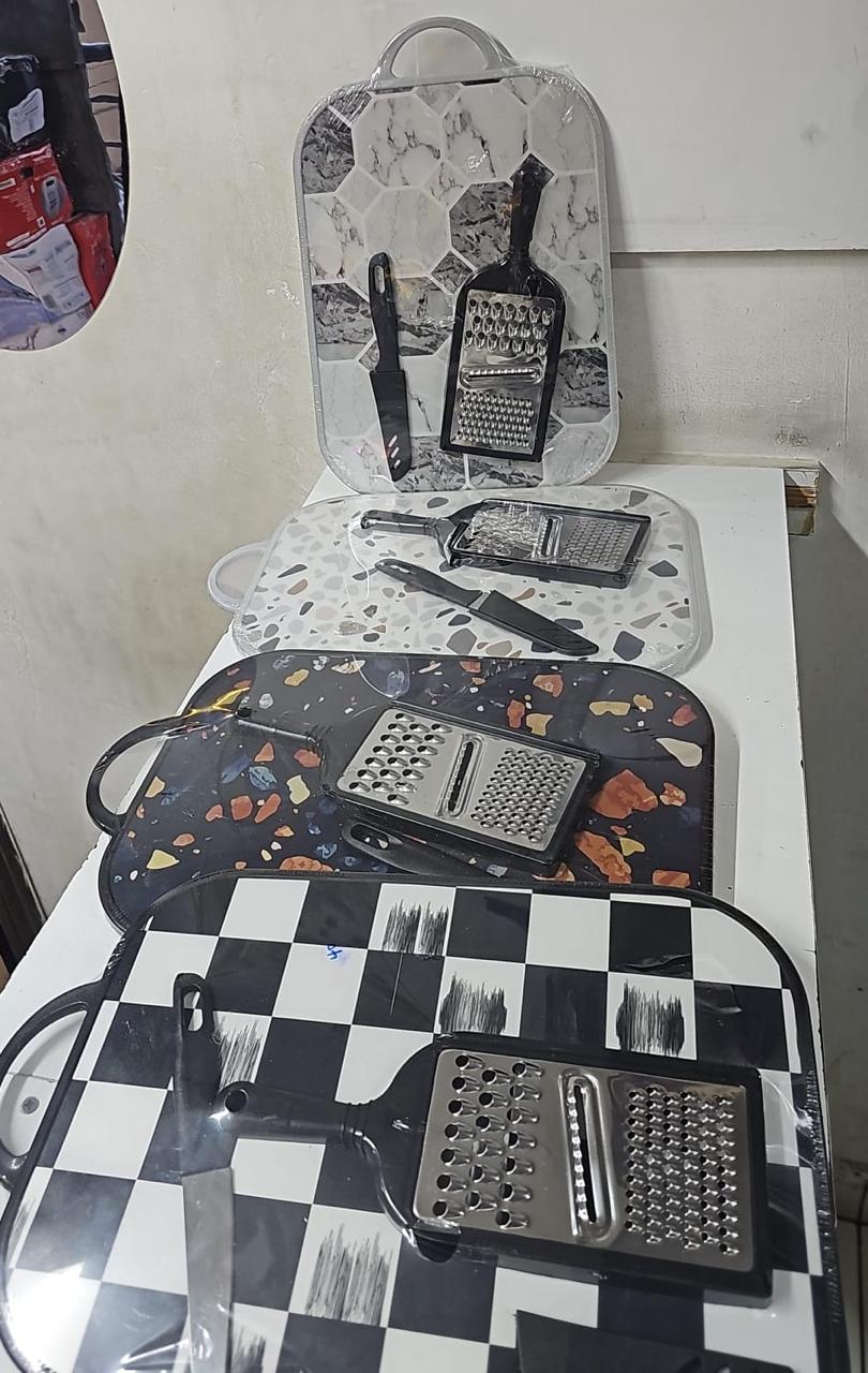 Cutting board set 37X24 cm with knife and grater, Use a cutting board to cut vegetables, meat or bread while keeping your countertop clean