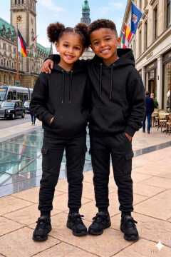 Kids Warm Tracksuit Set Hoodie and Matching Sweatpants Comfortable Children Sportswear Outfit Soft Casual Wear for Boys and Girls Everyday Fashion Ages 3 to 12 Years