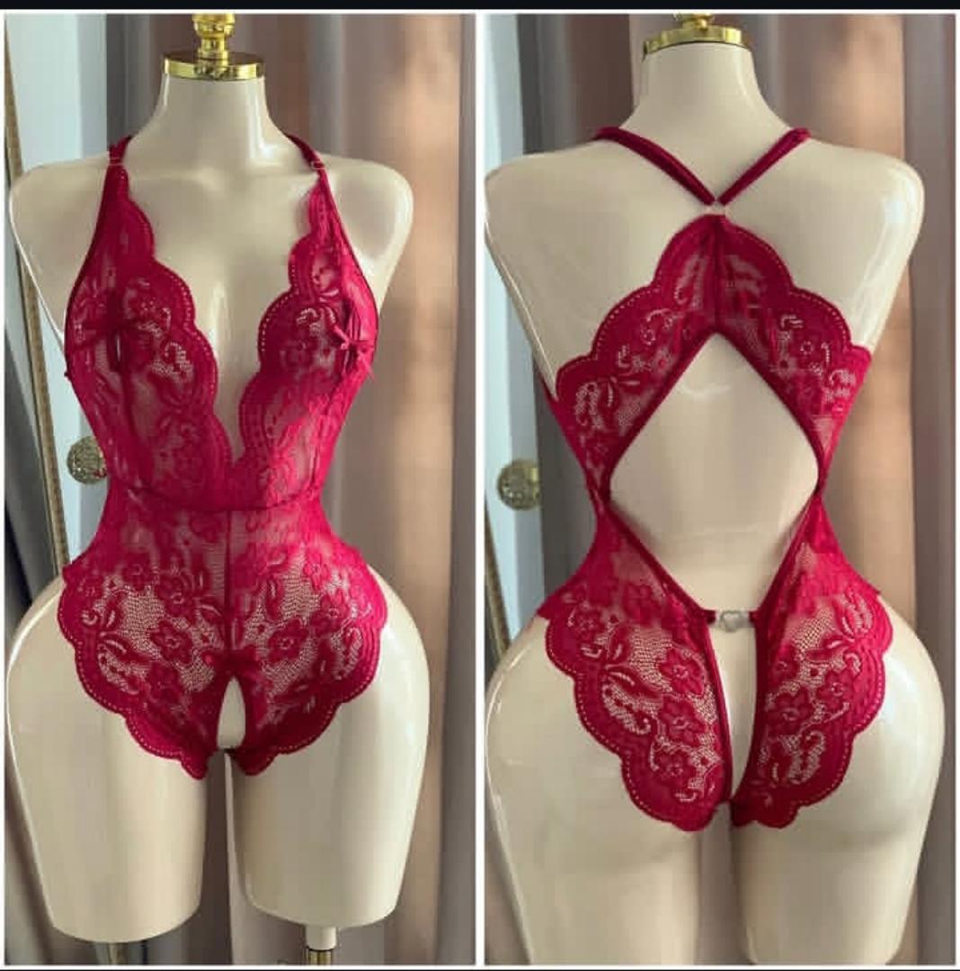 Women's Floral Lace Bodysuit Deep V Neck Backless One Piece Lingerie Adjustable Straps  Sexy Lace Rompers for Honeymoon Anniversary and Romantic wear
