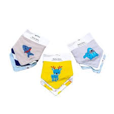 3 pcs bandana bibs Keep your little one clean and stylish during feeding time with these 3-Pack Cartoon Animal Baby Bibs. Designed with fun animal prints (shark, seal, deer, etc.), these bibs are soft
