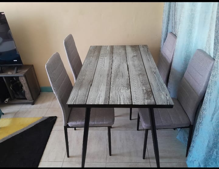 Modern 5-Piece Dining Table Set – Weathered Gray Wood-Style Table with 4 Matching Channel-Stitched Upholstered Fabric Chairs, Stable Metal Legs for Home Kitchen, Airbnb