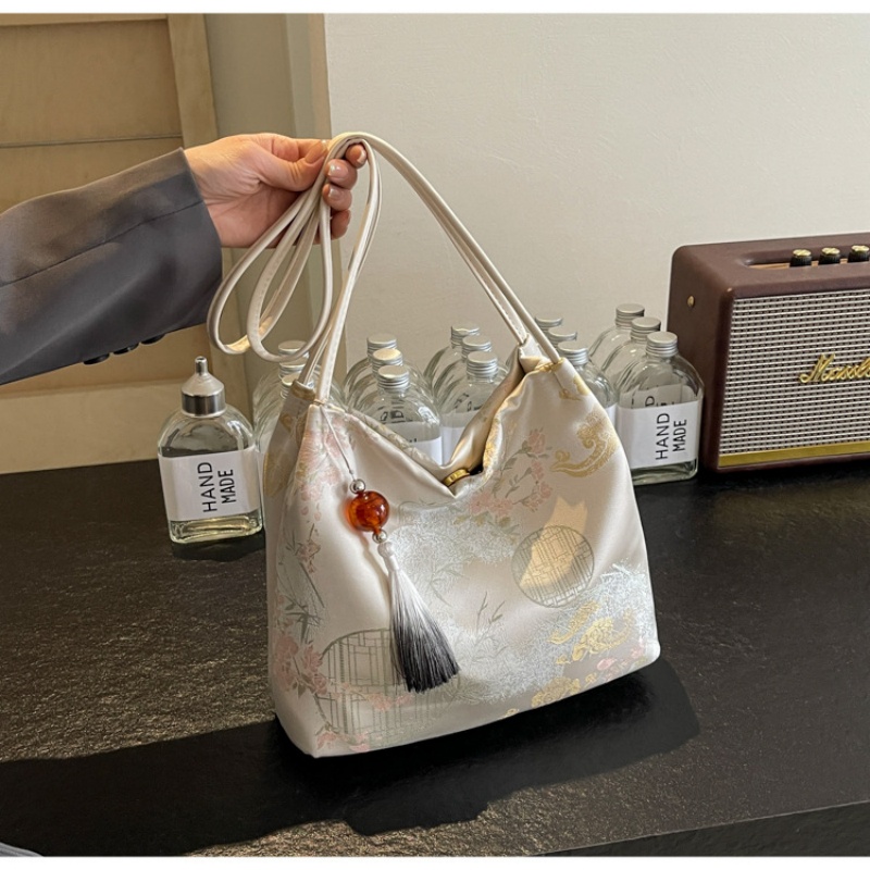 2026 New Summer Large Capacity Tote Bag  Hot Sale Chinese Style Embroidered Handbag, Elegant Underarm & Crossbody Bag for Women Work Commute