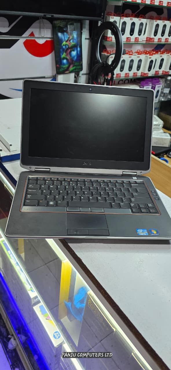 (FREE MOUSE)Refurbished dell latitude e6320 intel i5 8gb Ram 320gb ssd 13.3. Inch Screen student laptop Laptop With Windows 10 and Office 2016 pre activated