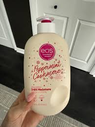 Eos Peppermint Cashmere Extreme Glowing Body Lotion a luxurious, deeply hydrating moisturizer designed to soften, smooth, and enhance your skin’s natural glow