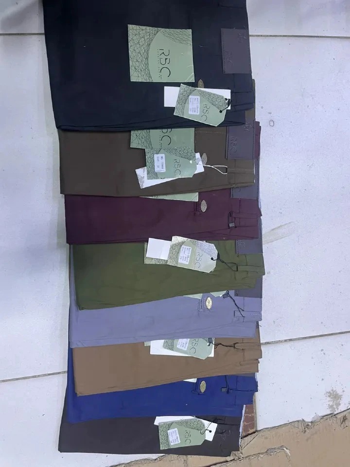 CRAZY OFFER OFFER 🔥 Pack Non-fading Khaki Pants