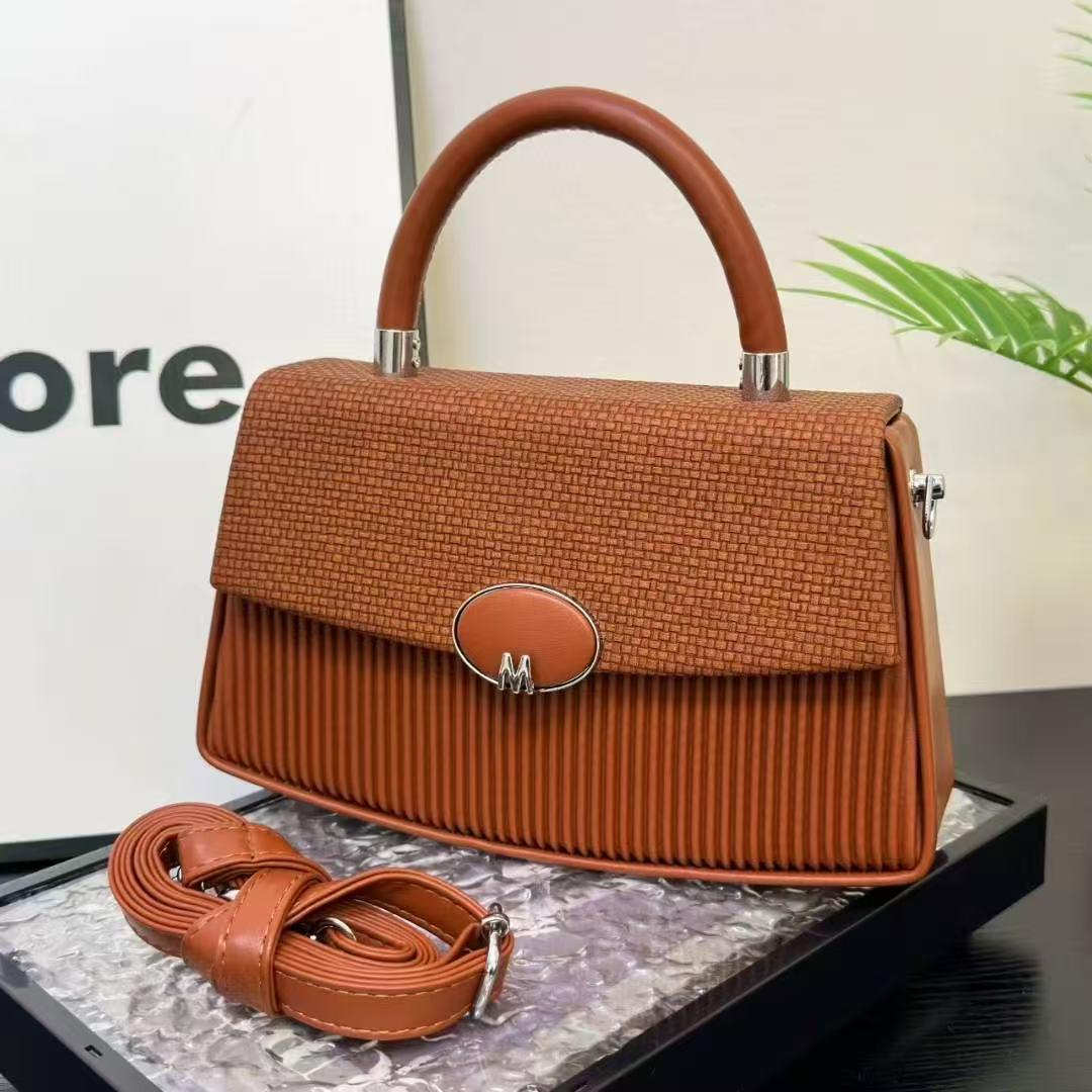 Ladies Leather Crossbody Sling Bag – Stylish PU Leather Shoulder Bag for Women, Lightweight, Durable, Adjustable Strap, Spacious & Trendy Everyday Handbag for Travel, Shopping, Work and Casual Outings
