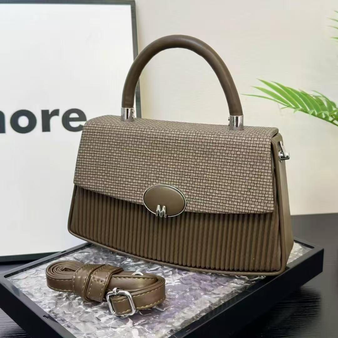 Ladies Leather Crossbody Sling Bag – Stylish PU Leather Shoulder Bag for Women, Lightweight, Durable, Adjustable Strap, Spacious & Trendy Everyday Handbag for Travel, Shopping, Work and Casual Outings
