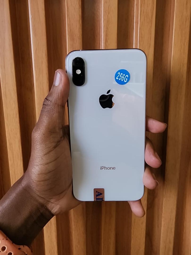 IPhone X