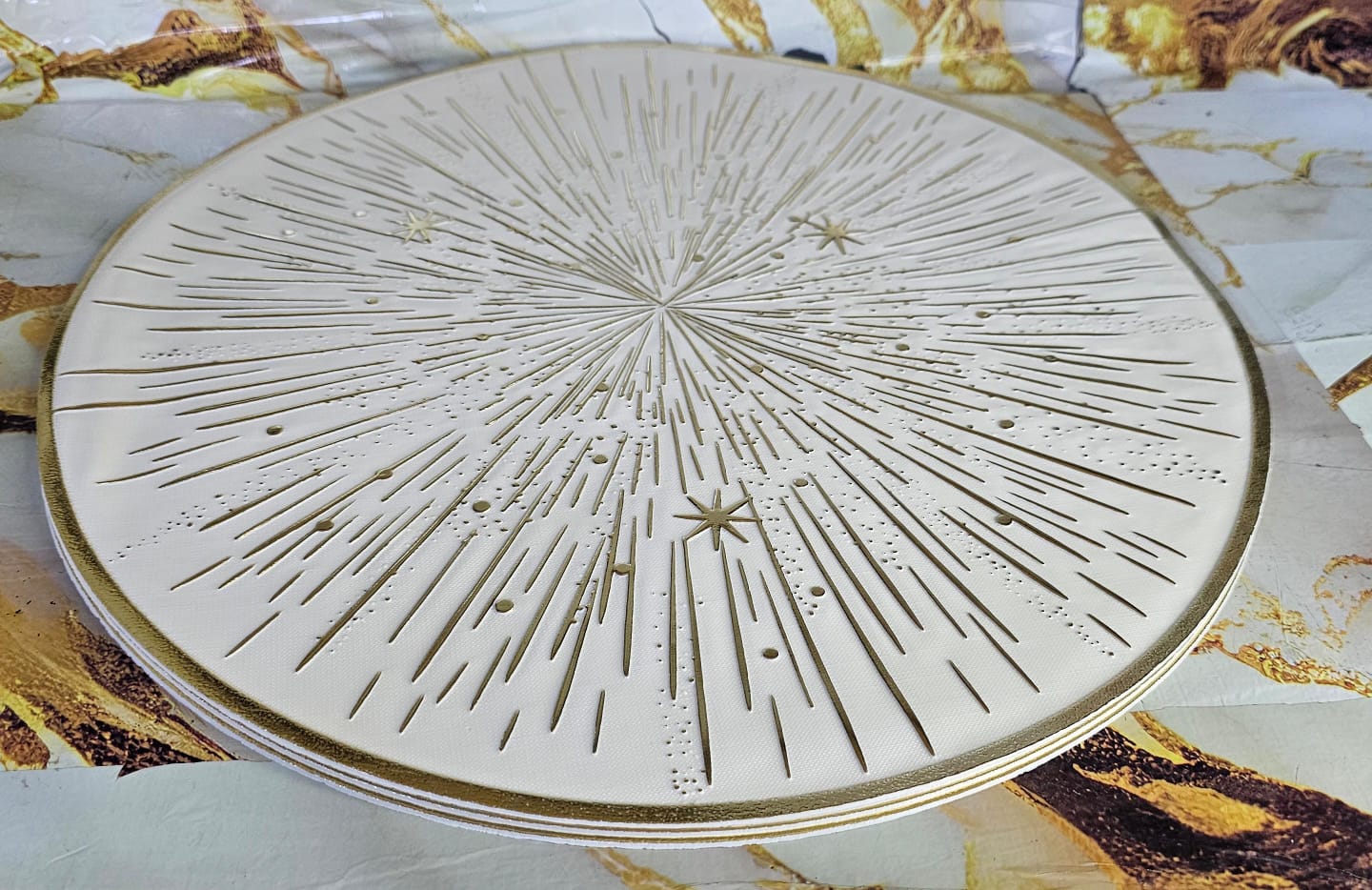 Set of 6PCS High Quality Decorative Table Mats - Stylish Placemats for Dining Table, Kitchen, Office & Home Use - Heat Resistant Table Protectors for Everyday Meals & Decor