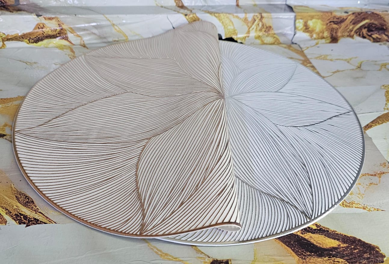 Set of 6PCS High Quality Decorative Table Mats - Stylish Placemats for Dining Table, Kitchen, Office & Home Use - Heat Resistant Table Protectors for Everyday Meals & Decor