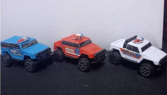 Kids Police Monster Truck Toy Friction Powered Plastic Off Road Vehicle with Oversized Wheels for Toddlers Boys Girls Imaginative Play Birthday Gifts Indoor Outdoor Fun Adventure Entertainment