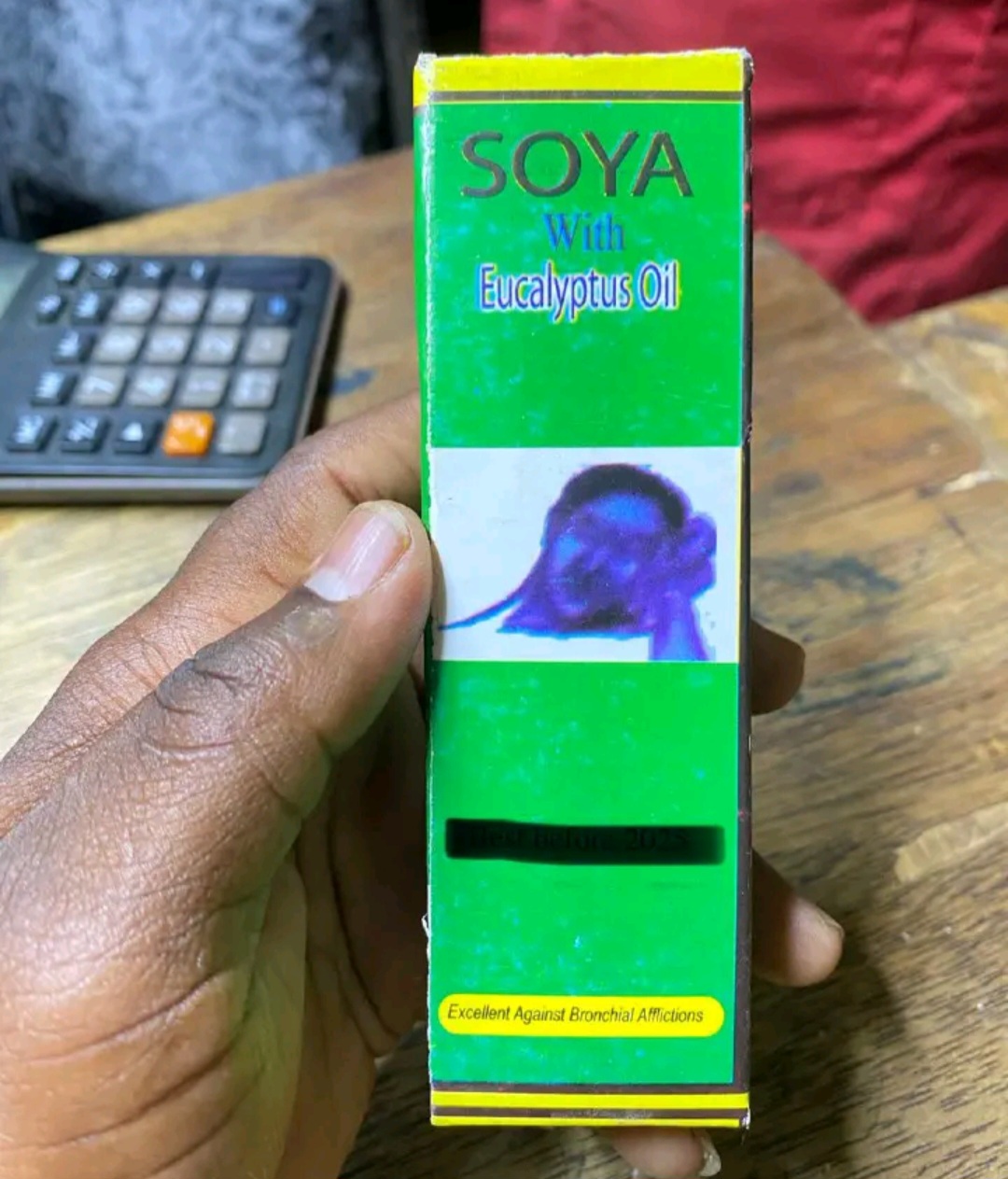 Soya with Eucalyptus Oil for relieving bronchial afflictions and clearing chests.