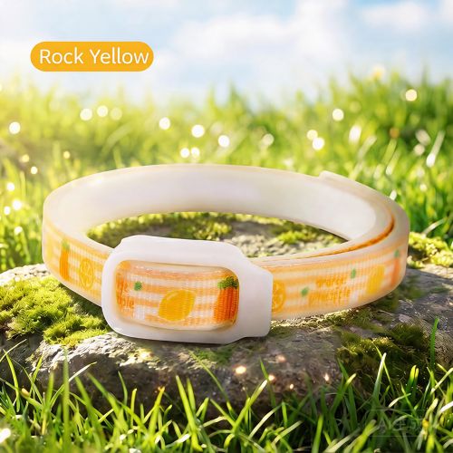 Hipidog Adjustable Eco-TPU Dog Flea,Tick & Kutu Collar for Small & Medium Puppies, Prevention of Lice Pests On Dogs, Natural Essential Oil Mosquito Repellent Pet Neck Collar for Outdoor or Daily Use
