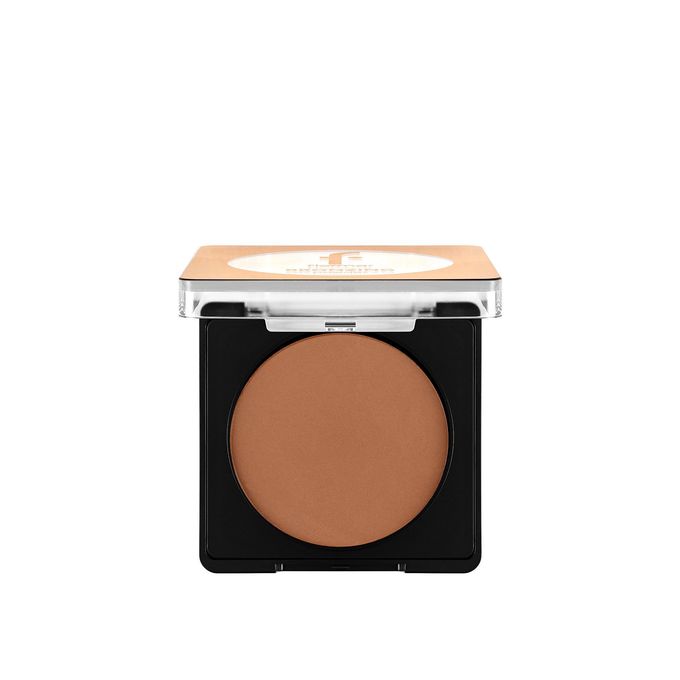 Flormar  Bronzing Powder Bronze Star Radiant Finish Highlighter, Buildable Glow, Smooth Texture Makeup Powder