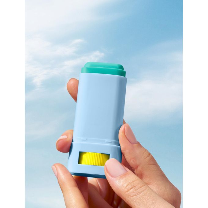 Flormar Tinted Moisturizer 001 Sunscreen Stick Spf50 Sun Lovers Glowy Finish Moisturizing Stick Sunscreen SPF50