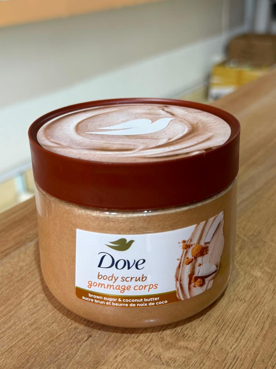 Dove Brown Sugar & Coconut Butter Body Scrub 298g – Exfoliating Body Polish for Smooth, Soft & Nourished Skin