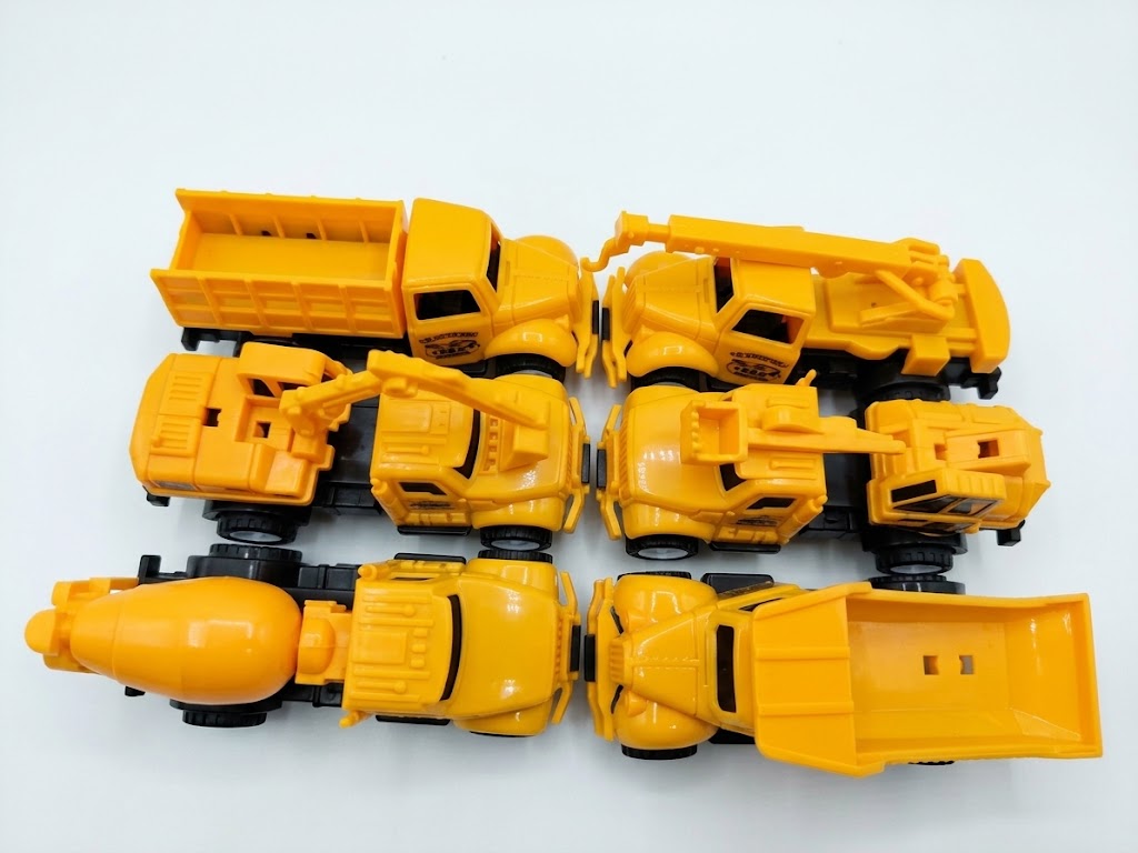 6 set Classic Cargo & Freight Miniature Truck Playset