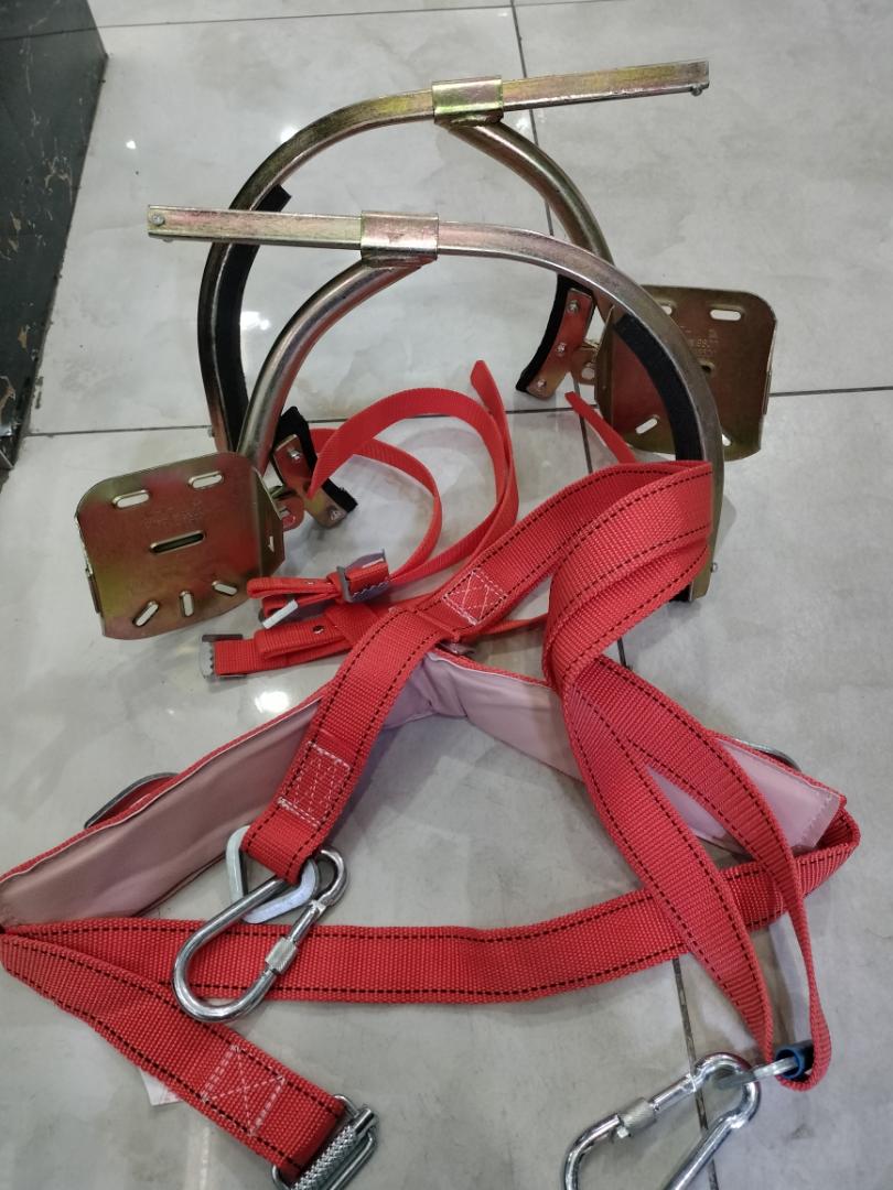 Pole Climber Safety Belt / Fall Protection Harness/Adjustable Concrete Pole Climbers Set with Safety Harness