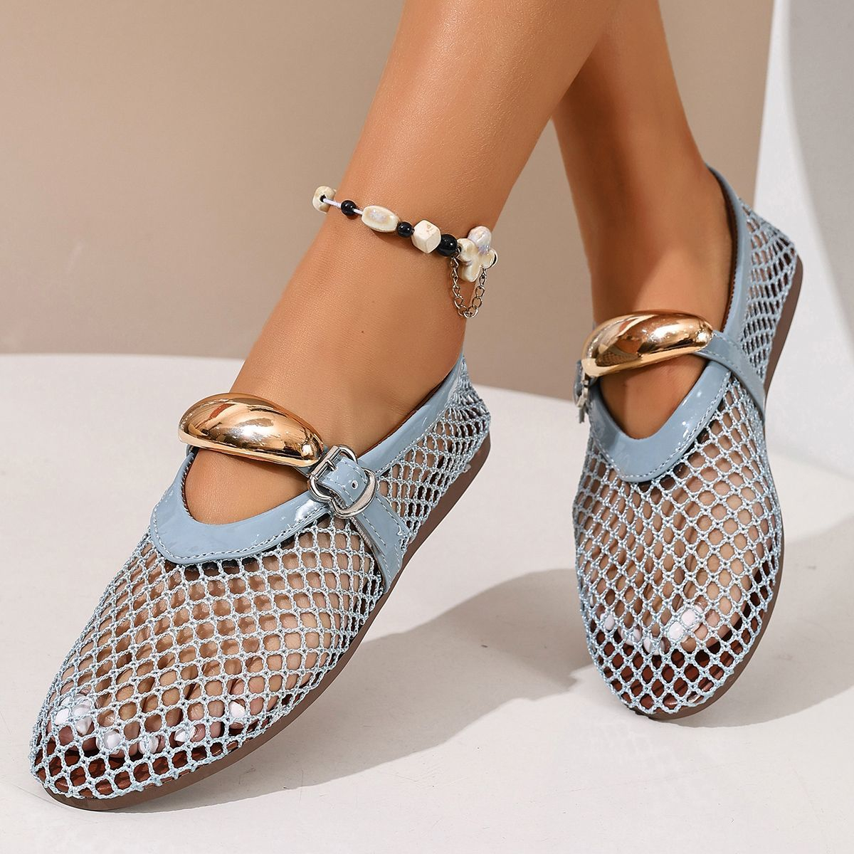 Women Fashion Mesh Fishnet Flat Mary Jane Shoe
Breathable Hollow Out Gold Metal Tubular Arch
Strap Summer Casual Walking Ladies（Bagged）