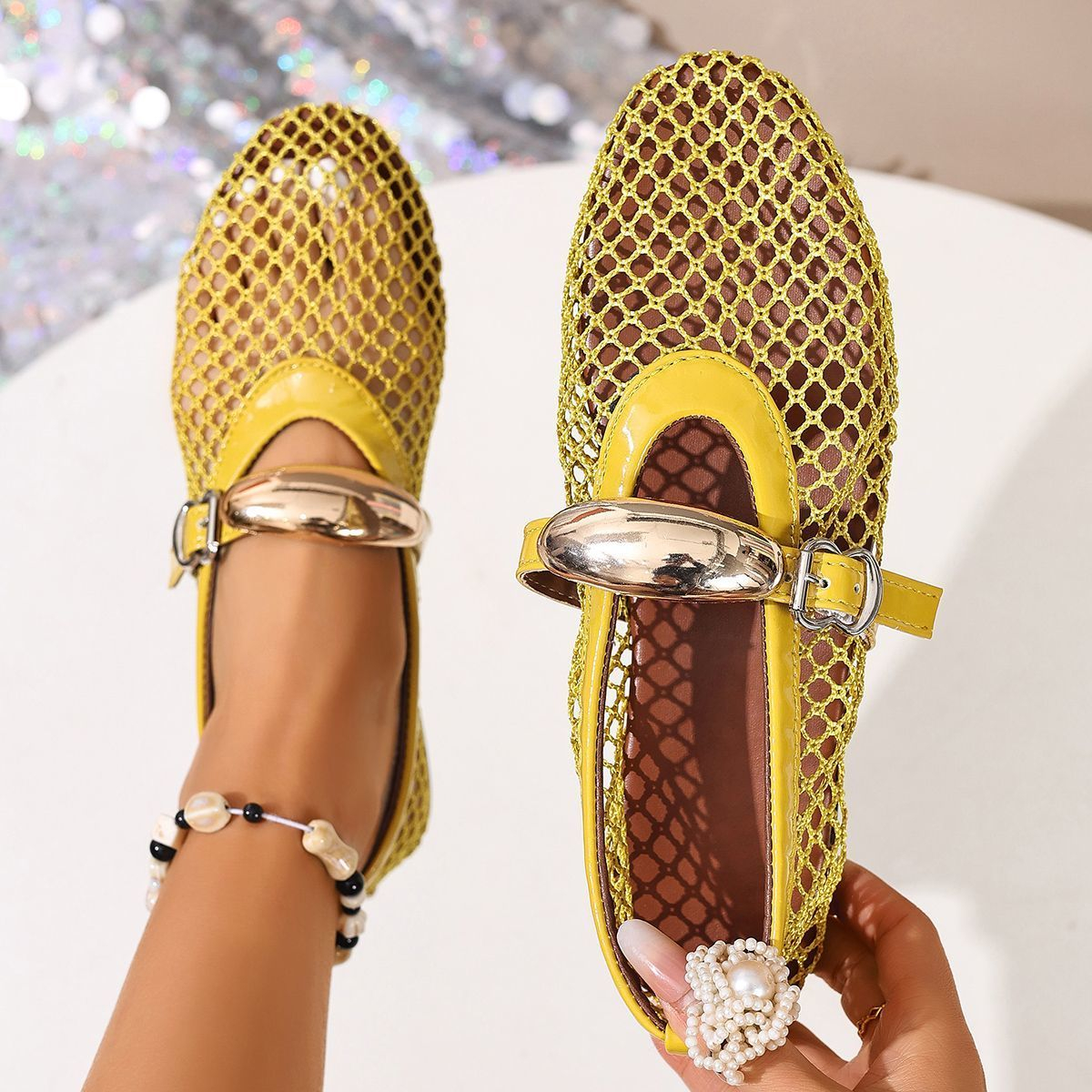 Women Fashion Mesh Fishnet Flat Mary Jane Shoe
Breathable Hollow Out Gold Metal Tubular Arch
Strap Summer Casual Walking Ladies（Bagged）