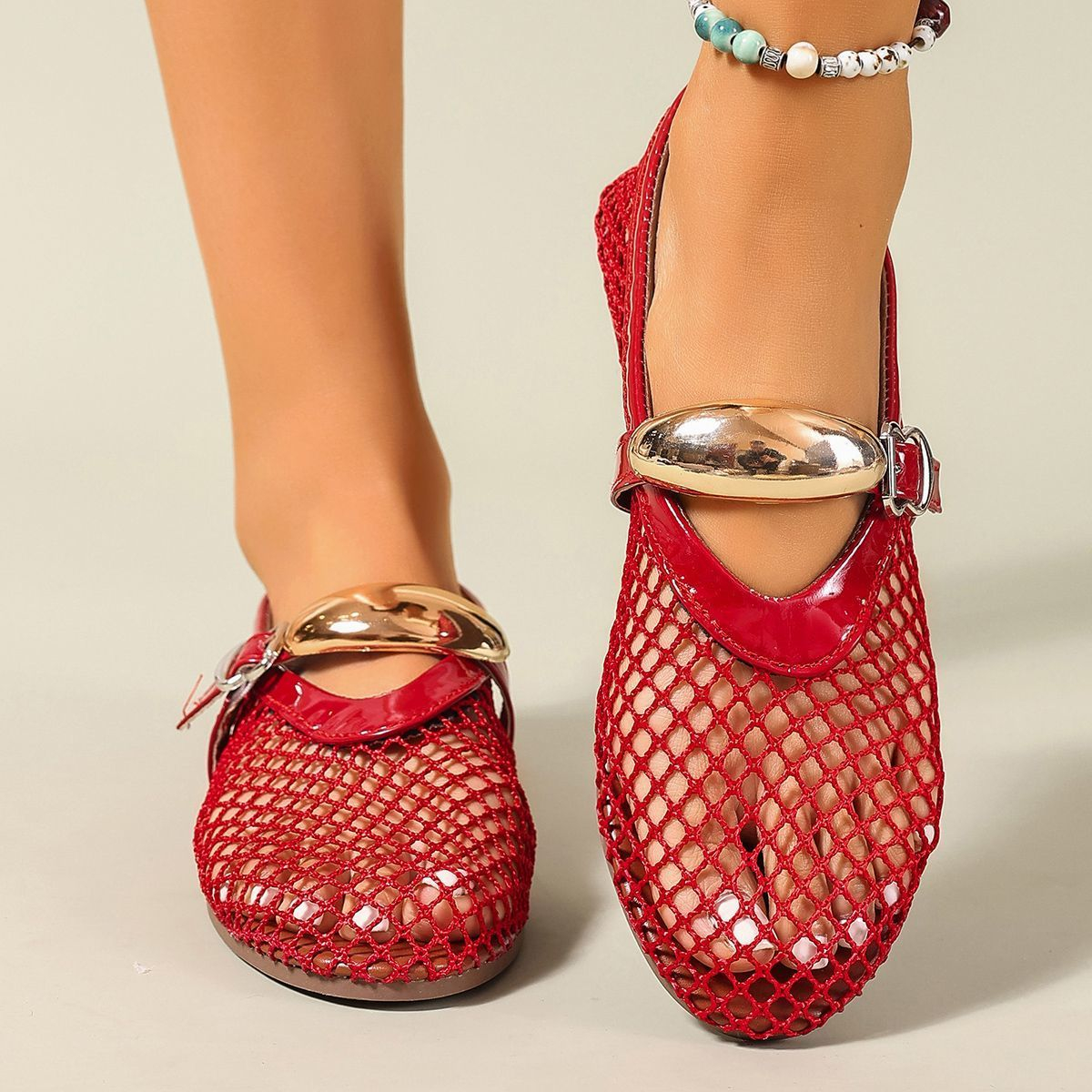 Women Fashion Mesh Fishnet Flat Mary Jane Shoe
Breathable Hollow Out Gold Metal Tubular Arch
Strap Summer Casual Walking Ladies（Bagged）