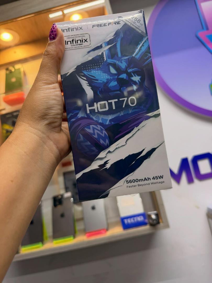 Infinix hot 70 ,5600mah battery capacity,128 gb storage, type C charger system, dual sim support,4g network ,fast charging power of 45watts 50mp Ai main daul camera
