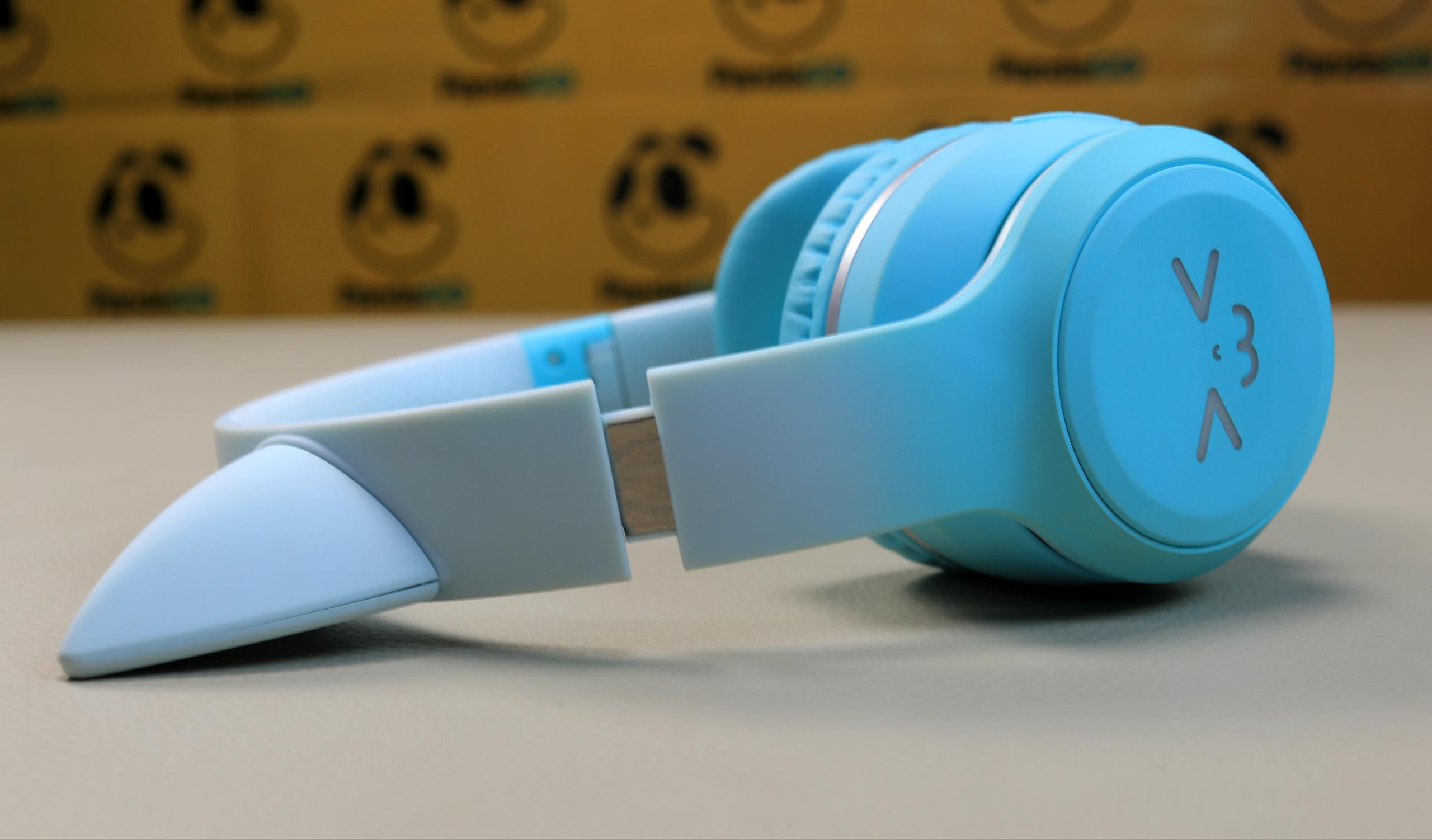 HZ-BT612 Cute LED Light-Up Cat Ear Bluetooth Headset – Long Battery Life, Soft Leather Earmuffs, TF Card & 3.5mm AUX