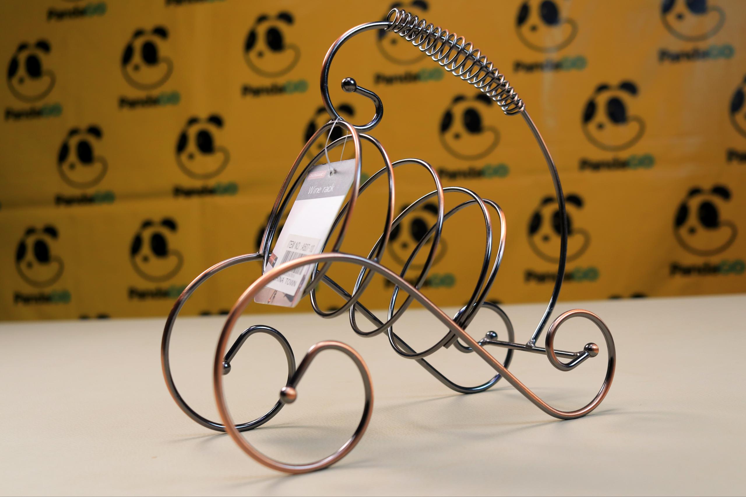 Vintage Spiral Metal Wine Bottle Holder – Decorative Tricycle Tabletop Wine Rack (Rose Gold & Dark Chrome)