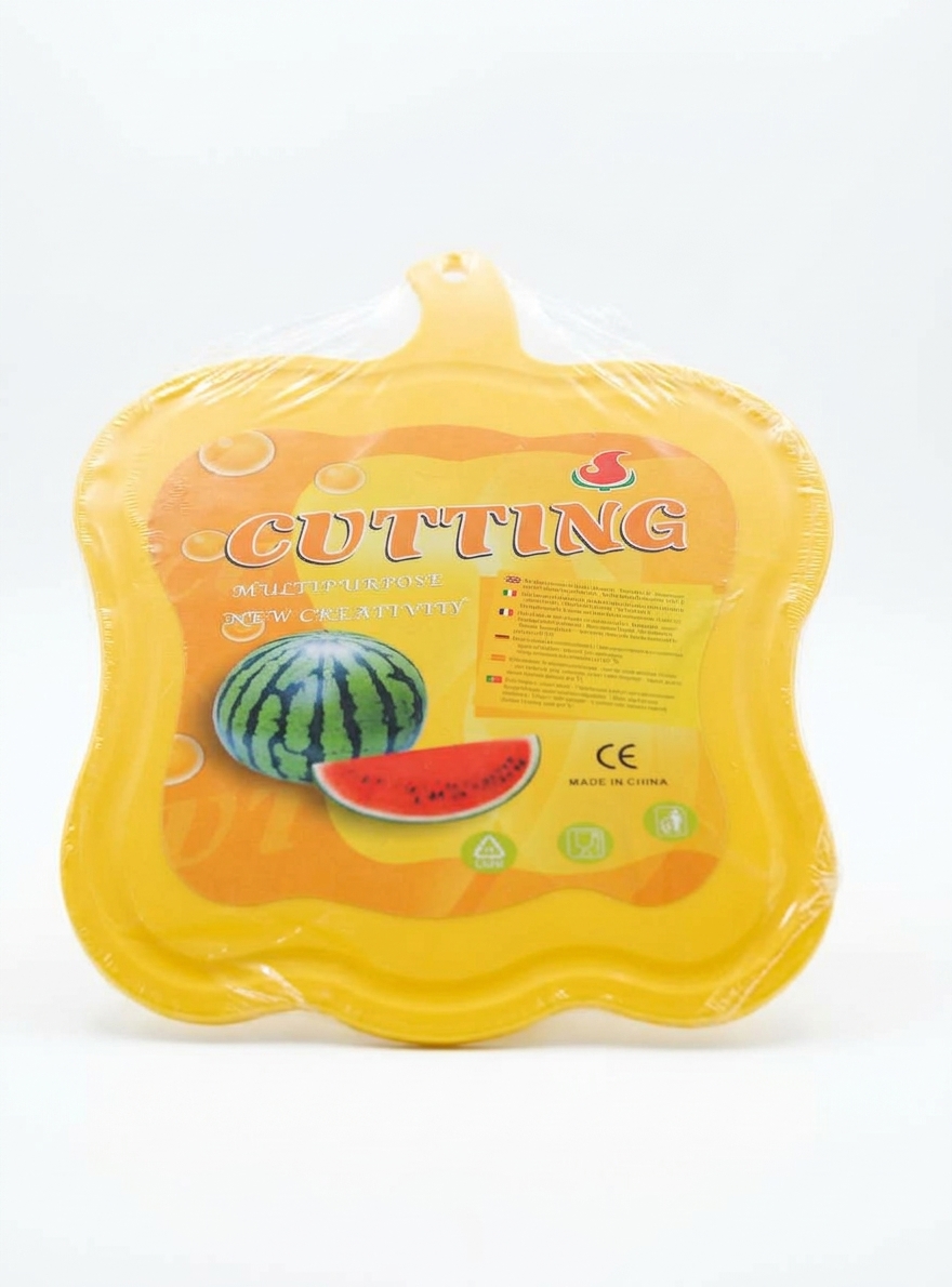 Multipurpose Apple-Shaped Cutting Board – Yellow LDPE Plastic Chopping Board, Dishwasher Safe Up to 140°C
