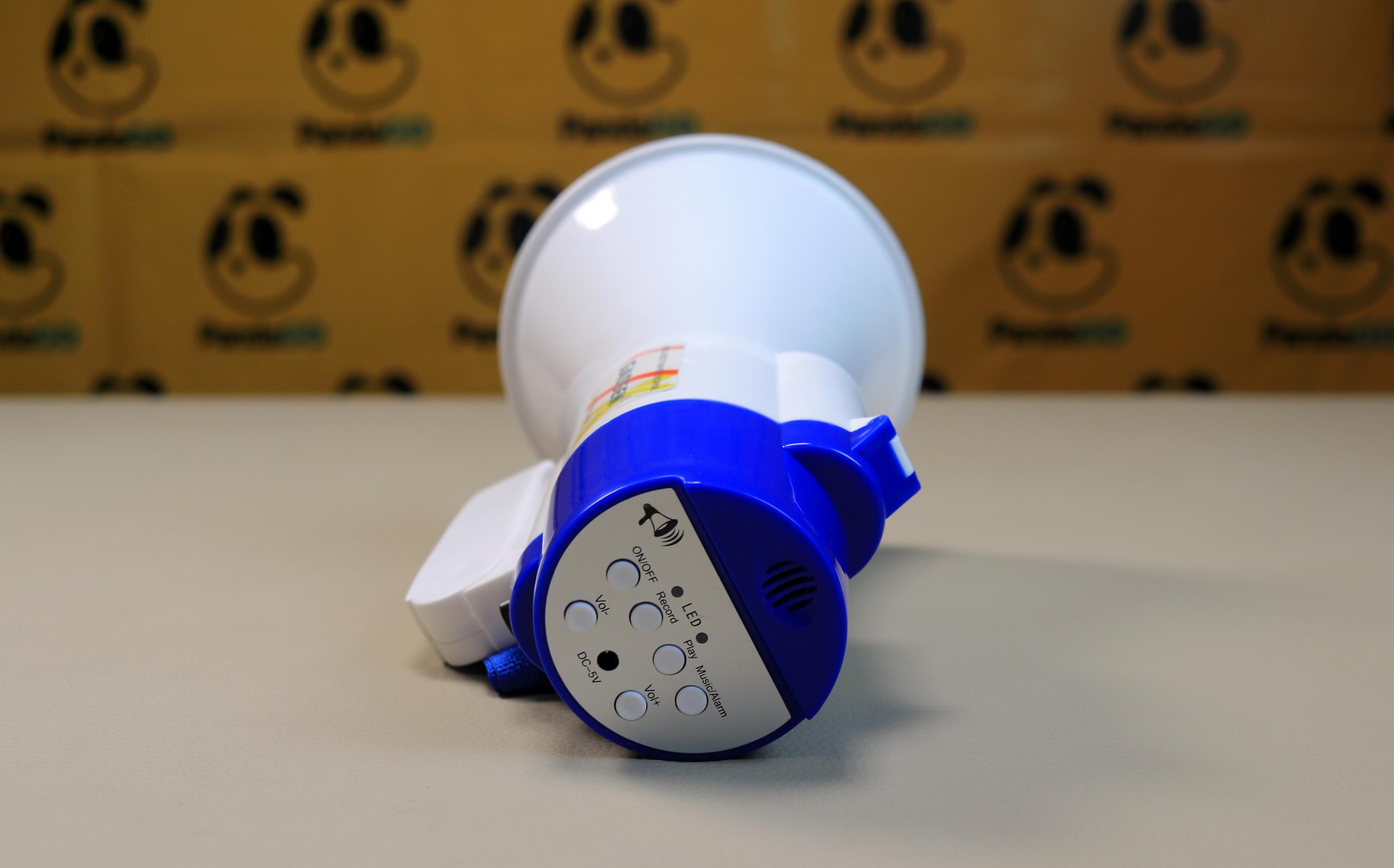 GAOSEN Rechargeable Megaphone Speaker – Portable Handheld Loudspeaker with Digital Sound Amplification, Charging Indicator and Lithium Battery
