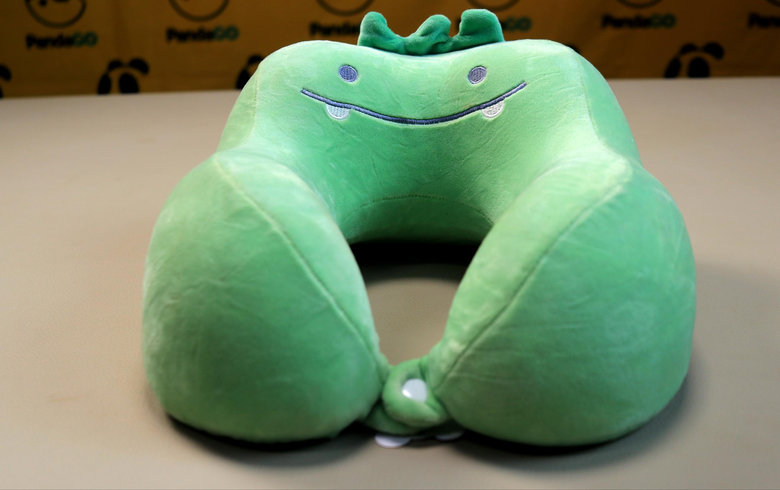 Cute Green Frog Travel Neck Pillow with Matching Sleep Eye Mask Set – Soft Plush U-Shaped Neck Support for Airplane, Car, & Office Naps