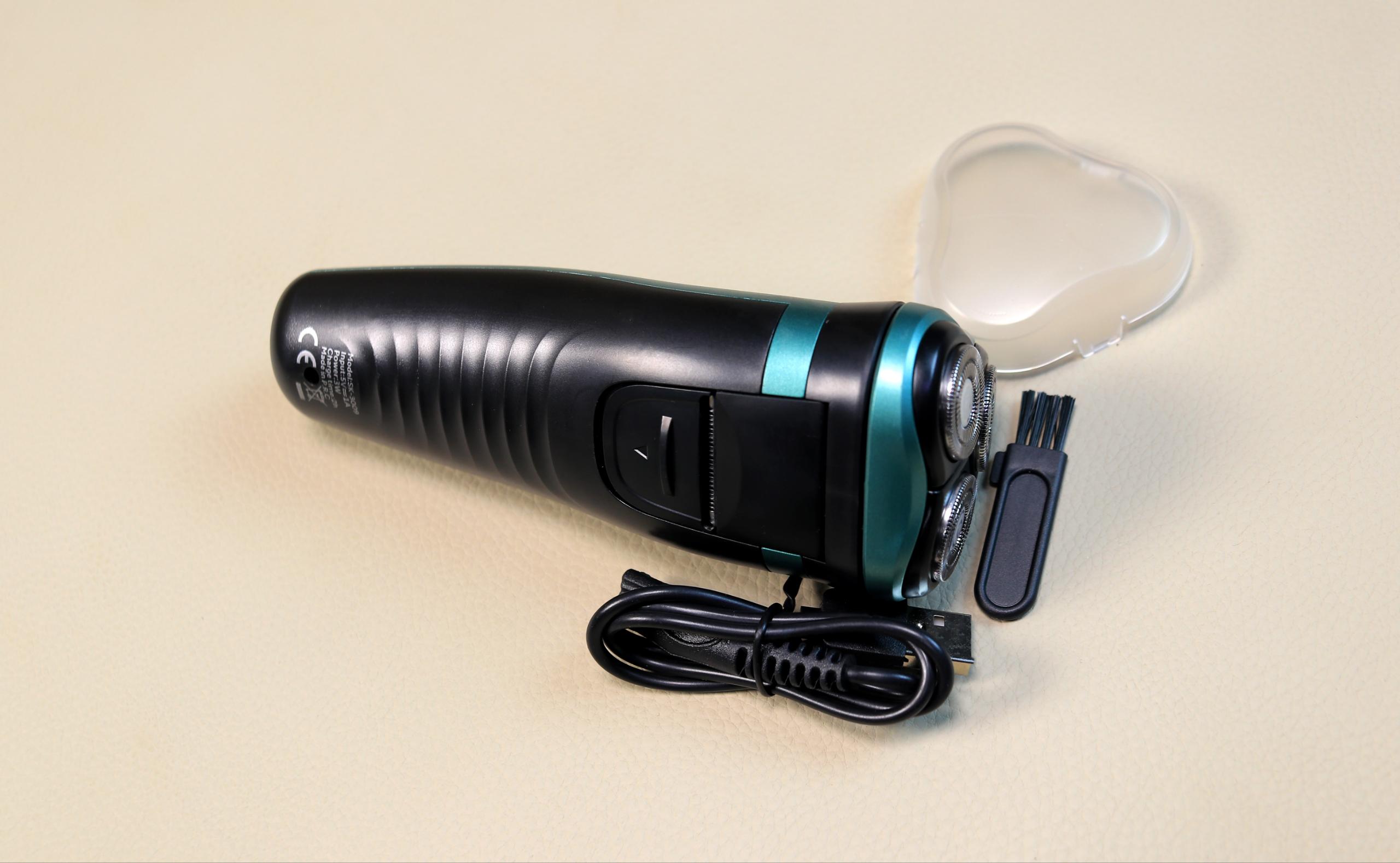 SURKER Professional Electric Shaver for Men (SK-3009) – Rechargeable 3D Rotary Razor with Independent 360-Degree Face-Close System & Ultra-Thin Double Ring Blades