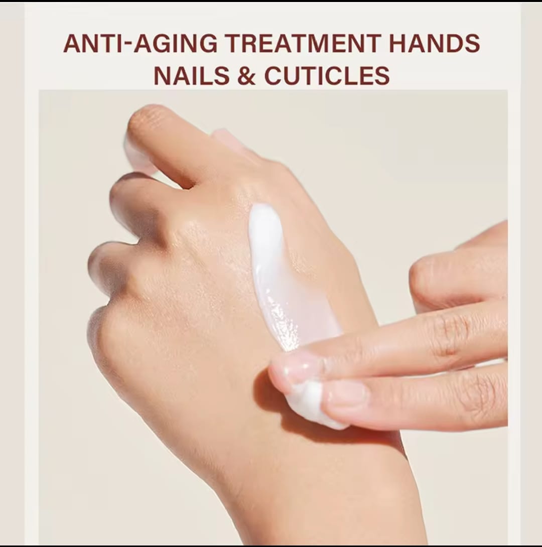 ORIGINAL IREV RETINOL HAND CREAM.HELPS TO MOISTURISE DRY HANDS IMPROVING APPEARANCE OF FINE LINES AND ROUGH SKIN.RETINOL HELPS TO FIGHT ANTI AGING AND COLLAGEN KEEPS YOUR HANDS LOOKING YOUNG