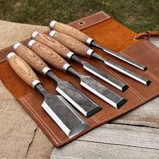 Professional 1/2 Inch   and 3/4 Inch Wood Chisel High Carbon Steel Bevel Edge Bench Chisel with Wooden Handle for Carpentry Joinery Wood Carving DIY Woodworking Hand Tool Carpenter Supplies