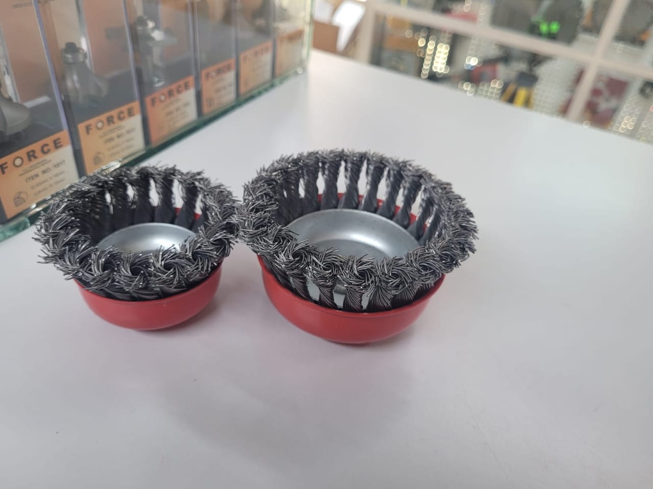 : 4 Inch Twisted Knot Wire Cup Brush M14 Threaded Steel Bowl Wheel for Angle Grinder, Heavy Duty Carbon Steel Knotted Wire Brush for Industrial Rust Paint Corrosion Weld Slag Removal Cleaner Pack.