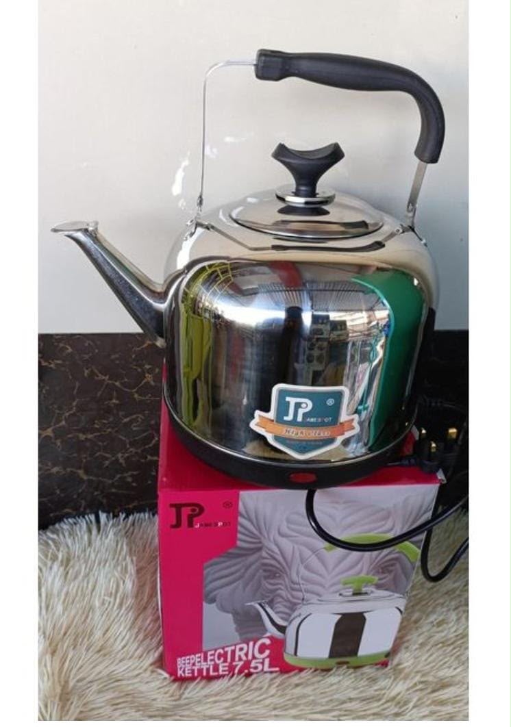 AMAZING OFFER ! Jamespot James Pot 7.5ltrs Whistling Kettle. ..Enjoy your tea naturally. Our classic stainless steel tea kettle looks great and heats water quickly and efficiently, cup after cup.