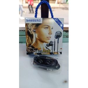 Samsung AKG Wired Earphones | High Quality Wired In-Ear Earphones with Mic And Volume Controls