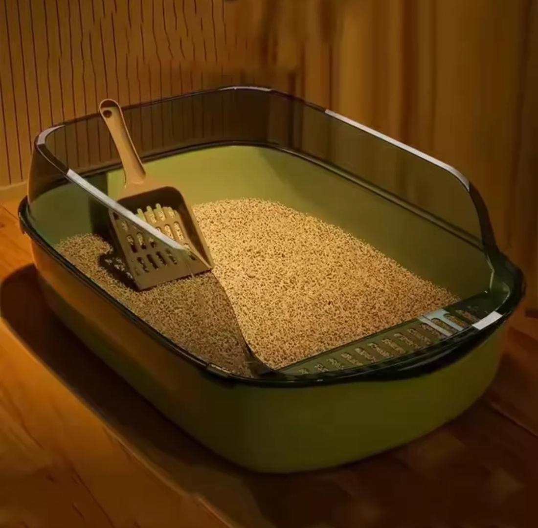 Open Top Antisplash Cat Litter Box + Free Litter Scoop