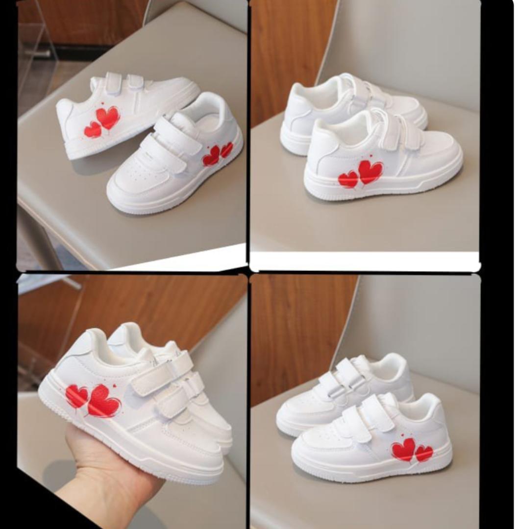 unisex kids sneakers🔥