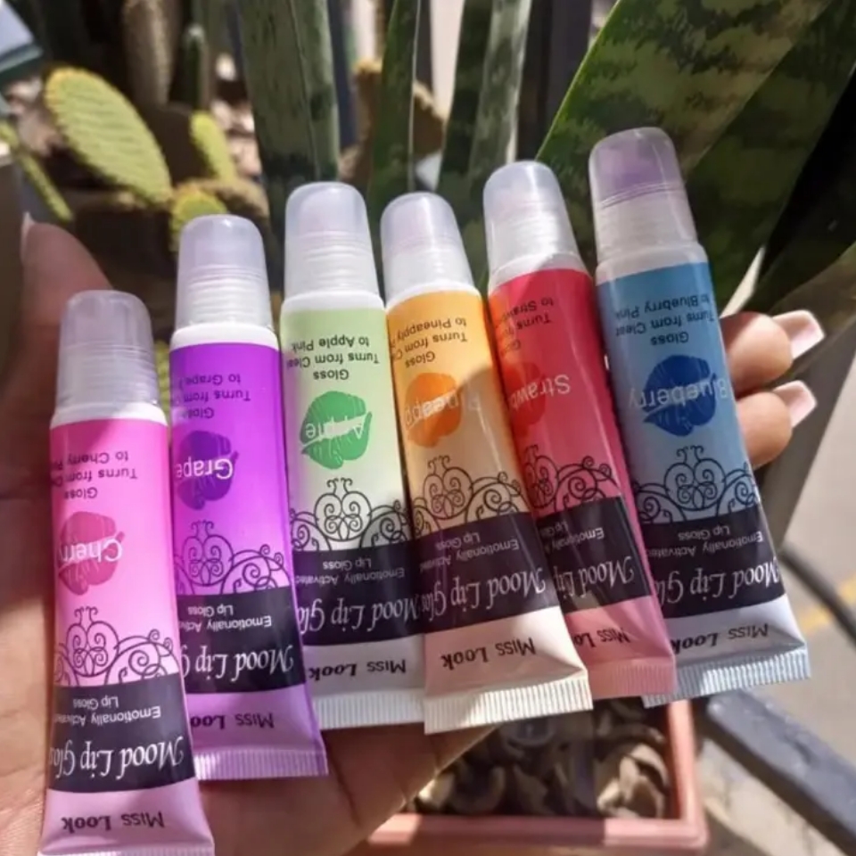 6Pcs/Set Mood Lip Gloss Colour Changing Magic LipGloss Strawberry Pineapple Blueberry Apple Cherry Grape FlavorsTurns From Clear To Reddish Pink Mosturizer Keeps Your Lips Succulent - Miss Look