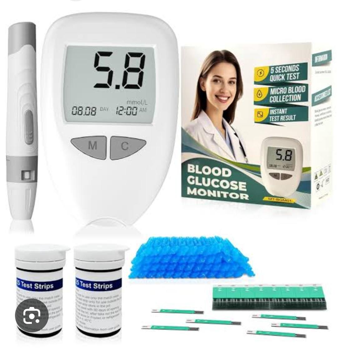 Blood Glucose Monitor Glucometer Blood Sugar Diabetes Tester Kit + 50 pcs Test Strips + 100pcs Lancets Needles