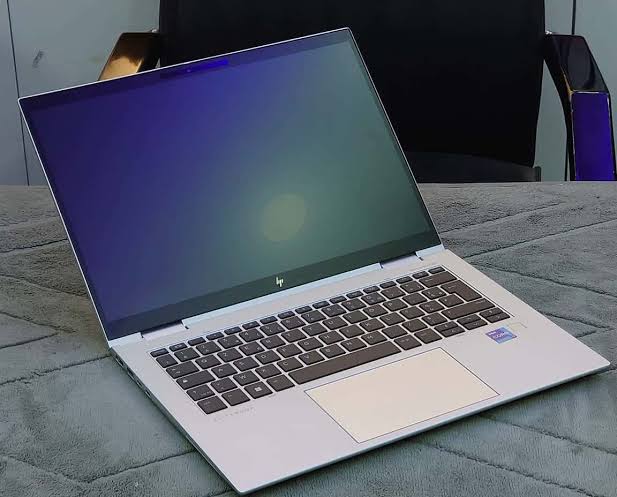 Limited offer:HP Elitebook 1040 G9 X360 Core i7 12th Gen 16 GB RAM 512 GB SSD TouchScreen 14inches windows 11 pro and office 2021
free laptop bag