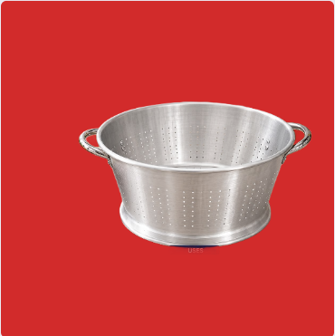 Pardini Aluminium Colander – Heavy-Duty Multipurpose Strainer for Washing Fruits, Vegetables & Draining Pasta Make food preparation quick and convenient