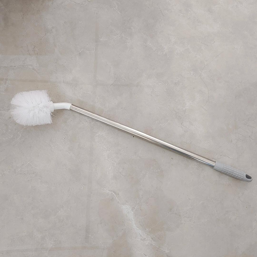 Bent Gallon Cleaner Brush Long Handle Curved Head Bottle Washing Scrubbing Brush for Water Gallons, Jugs, Bottles, Jars and Deep Containers