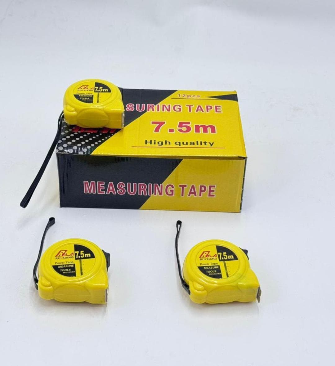 Compact Heavy Duty Tape Measure with Lock Button, Durable Case, Wrist Strap Accurate & Easy Read Markings 7.5 mtrs